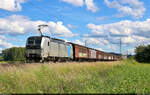 6193 104-7 unterwegs mit Schiebewandwagen bei Niedernjesa Richtung Göttingen.