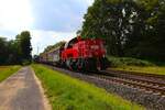 DB Cargo Voith Gravita 10BB (261 057-4) mit Schiebewandwagen in Maintal Ost am 02.08.24