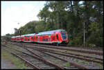 DB ET 445057 erreicht hier aus Richtung Hanau kommend am 5.10.2024 um 16.13 Uhr den Bahnhof Kahl am Main.