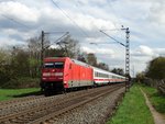 DB Fernverkehr 101 065-1 am 08.04.16 mit einen IC bei Hanau West mit 120 103-7 am Ende
