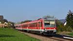 628 445 und 455 sind auf dem Weg als RB69 nach Weinheim (Bergstraße) Hbf und haben soeben den ersten Zwischenhalt ihrer Reise, Lörzenbach-Fahrenbach, verlassen. Aufgenommen am 11.4.2019 17:38