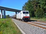 186 140 von ITL zieht einen Schttgutwagenzug am 15.09.2011 bei Landstuhl in Richtung Kaiserslautern
