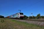 Railpool/BLS Cargo 186 105 und 186 292-9 mit Containerzug am 31.05.20 in Waghäusel (Baden Württemberg) 