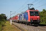 Mit einem  arcese -KLV aus Köln Eifeltor fuhr am Nachmittag des 23.05.2019 die Re 482 011-4  ChemOil  südlich vom Hp.