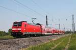 Einfahrt am Morgen des 25.05.2019 von der Freiburger 146 205 mit ihrem RE (Offenburg - Basel Bad Bf) in den Bahnhof von Heitersheim, wo sie ihren nächsten Zwischenhalt einlegen wird.