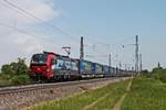 Am Vormittag des 25.05.2019 fuhr LokRoll/SBBCI 193 463  Duisburg  mit dem  LKW Walter -KLV (Lübeck Skandinavienkai - Novara Boschetto) durch den bahnhof von Heiterhsiem im Markgräflerland in