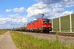 DB Cargo Siemens Vectron 193 324-1 mit KLV Zug in Auggen am 13.07.23