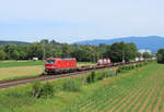 Teningen - 18. Juni 2024 : 193 352 mit einem KLV nach Offenburg. 

Link zum Video : https://www.youtube.com/watch?v=m5t-qLueg-Q&t=218s