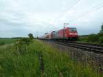 146 231-6 am 08.06.12 mit einem RE nach Offenburg bei Hgeheim. Leider ist das Bild leicht unscharf.