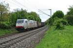 185 578-2 mit einem KLV-Zug am 09.05.13 sdlich von Schallstadt.