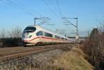 403 553-1 und 403 516-8 als ICE 101 von Dortmund Hbf nach Basel SBB am Morgen des 31.12.13 bei Hgelheim.