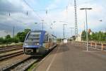 X73905 als RB nach Mulhouse-Ville am Nachmittag des 25.04.14 beim Verlassen des Abgangsabahnhofs Mllheim (Baden).