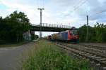 482 008-0 mit einem KLV-Zug in Richtung der Schweiz am Abend des 28.05.14 in Mllheim (Baden).