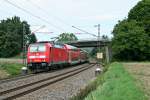 146 228-2 mit einem RE von Offenburg nach Schliengen am Mittag des 08.08.14 sdlich von Kollmarsreute.