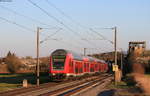 RE 4738 (Konstanz-Karlsruhe Hbf) mit Schublok 146 212-6 bei Mühlhausen 5.4.20