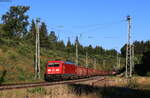 185 215-1 mit dem EZ 52053 (Kornwestheim Rbf - Villingen(Schwarzw)) bei Sommerau 19.7.22