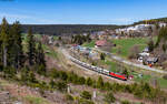 152 124	mit dem GAG 60507 (Friesenheim(Baden) - Villingen(Schwarzw)) bei Sommerau 4.4.23    