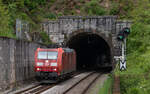 185 075	als T 65228 (Villingen(Schwarzw) - Offenburg Gbf) bei Nußbach 25.5.23