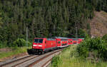 146 233  Donaueschingen  mit dem RE 4715 (Karlsruhe Hbf - Konstanz) am ehemaligen Bf Niederwasser 14.6.23