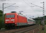 101 085-9 mit dem IC2370 von Konstanz nach Hamburg Altona am km 70,6 12.7.08
