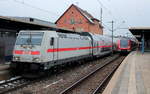 Seit dem Fahrplanwechsel im vergangenen Dezember verkehren Doppelstock-IC zwischen Stuttgart und Singen (Hohentwiel), die auch mit Nahverkehrstickets genutzt werden können.