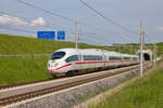 403 320  Weil am Rhein  als ICE ICE 562 München-Saarbrücken am 21.05.2023 bei Merklingen. 