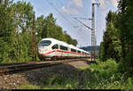 403 005-2 (Tz 305  Baden-Baden ) als verspäteter ICE 516 (Linie 42) von München Hbf nach Dortmund Hbf fährt in Uhingen auf der Bahnstrecke Stuttgart–Ulm (Filstalbahn | KBS 750).