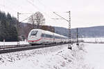 ICE596 München Hbf-Berlin Gesundbrunnen am 11.12.2021 zwischen Urspring und Amstetten.