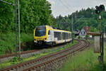 Am Abend des 20.5.2022 kommt in Adelsheim Ost der ET 4.06 von Go Ahead eingefahren, er ist als RE8 nach Würzburg unterwegs.