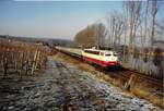 31.Dezember 1992 zwischen NordheimWürtt. und Lauffen am Neckar 114 496-3 (Bw TS) ex. 112 496-7 (Bw AE) mit E 3067 Würzburg-Stuttgart Lok lief nur HG 120 Km/h