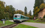 628 436/ 628 526  Anna  als RC 33918 (Freiburg Hbf - Zollhaus Blumberg) am Haltepunkt Lausheim-Blumegg 14.10.24