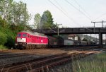 232 109-9 zieht am 31. Mai 2011 den FIR 51750 (Nrnberg Rbf - Engelsdorf) aus Kronach heraus.