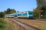 Alex 223 065 fährt mit ihrem RE2 von Hof Hbf nach München Hbf durch den Bahnhof Nabburg.