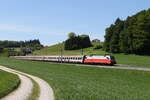 1116 181 mit einem  EC  aus München kommend am 12. Mai 2024 bei Axdorf im Chiemgau.