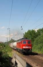 232 618 mit dem Unkraut-Spritzzug Rabz 69677 vor Mnchen Siemenswerke (19.06.2007)