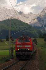 218 457 mit der RB 37958 vor Klais (10.06.2007)