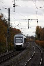 VT11003 erreicht Bochum-Riemke. (04.11.2010)