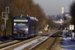 VT 63 und VT 69 der BOB passieren die lange Gerade zwischen den Haltepunkten Weienau und Oberzell, 05.01.11