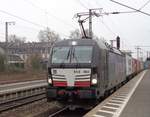 MRCE/Dispolok BoxXpress Siemens Vectron X4 E-863 (193 863) mit Containerzug am 10.02.17 in Frankfurt am Main Süd. Das Foto hat ein Freund von mir gemacht und ich darf es veröffentlichen