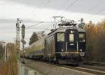 CB 1008 mit einem Rheingold-Sonderzug nach Heidelberg-Altstadt am 26.11.2011 in Bonn Bad Godesberg.