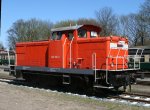 345 100 von der Usedomer Eisenbahngesellschaft am 18.April 2011 in Putbus.Da es die Kategorie  Usedomer Eisenbahngesellschaft  nicht gibt,habe ich die Lok in die Kategorie  Usedomer Bderbahn  einsortiert.