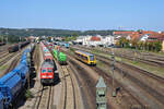 1648 201 der Oberpfalzbahn verlässt den Bahnhof Schwandorf zur Fahrt nach Regenburg Hbf.