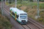 VT 50 von der Vogtlandbahn ist am 24.09.2013 mit dem VBG81074 von Zwickau (Sachs) Hbf nach Hof Hbf kurz nach dem Bogendreieck unterwegs.