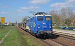 140 759 der evb schleppte am 10.04.19 einen leeren BLG-Autozug durch Wittenberg-Altstadt zum BLG-Standort Falkenberg/Elster.