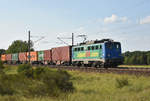 EGP 140 838-4 mit der  Zippel24.com  Werbung, unterwegs mit einem Containerzug in Richtung Schwerin.