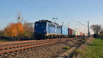 140 678 der EGP schleppte am 10.11.19 einen Containerzug durch Greppin Richtung Dessau.