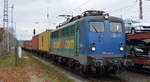 EGP mit  140 838-4  (NVR: 91 80 6140 838-4 D-EGP) und Containerzug am 28.11.20 Bhf. Saarmund.