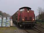 V100 “Emsland” der Emslndische Eisenbahn GmbH (ehemalige 211 308-2) whrend rangierarbieten in Ramsloh am 16-3-2012.