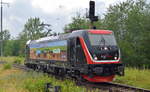 EBS - Erfurter Bahnservice GmbH, Erfurt [D] mit ihrer sehr schönen  187 420-5  [NVR-Nummer: 91 80 6187 420-5 D-EBS] am 15.07.20 Bf. Flughafen Berlin Schönefeld wo sie tagsüber am Rande abgestellt war, am frühen Abend ging es dann Richtung Nordosten zu neuen Aufgaben.
