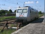 185 531,am 12.Juni 2011,auf dem Abstellplatz in Berlin Lichtenberg wo sonst eigentlich immer die GVG 109er stehen,denn die Lok ist gegenwrtig bei der GVG im Einsatz und bespannt so den EN 300/301 Berlin-Malm-Berlin.